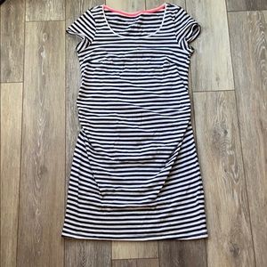 Amazing maternity dress